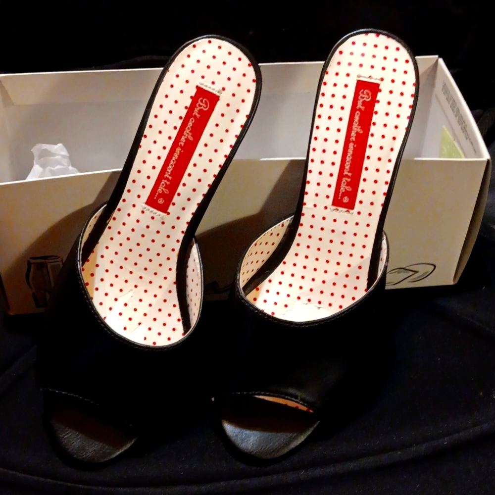 B.A.I.T Heel Mules